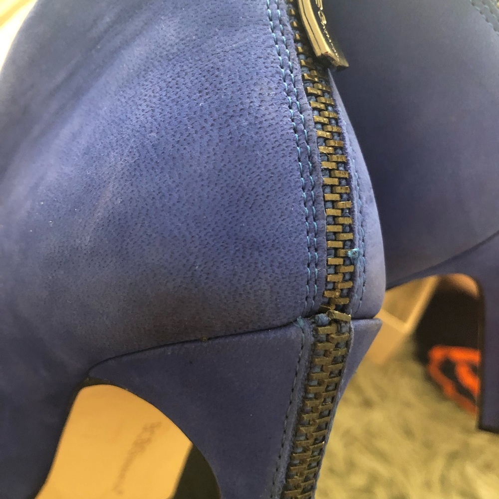 Sexy BCBG pumps - Picture 4 of 8